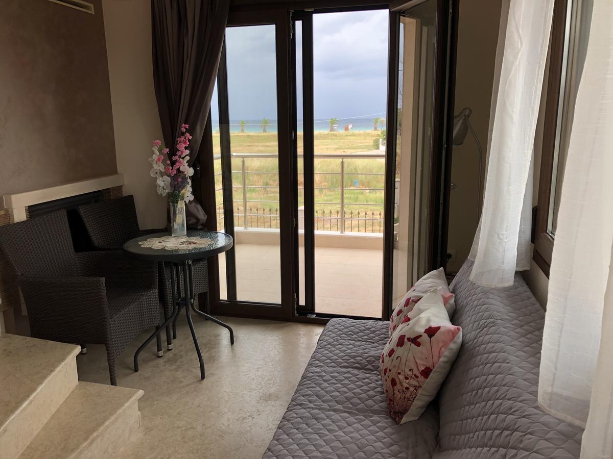 Am Beach House Неа-Муданья Экстерьер фото